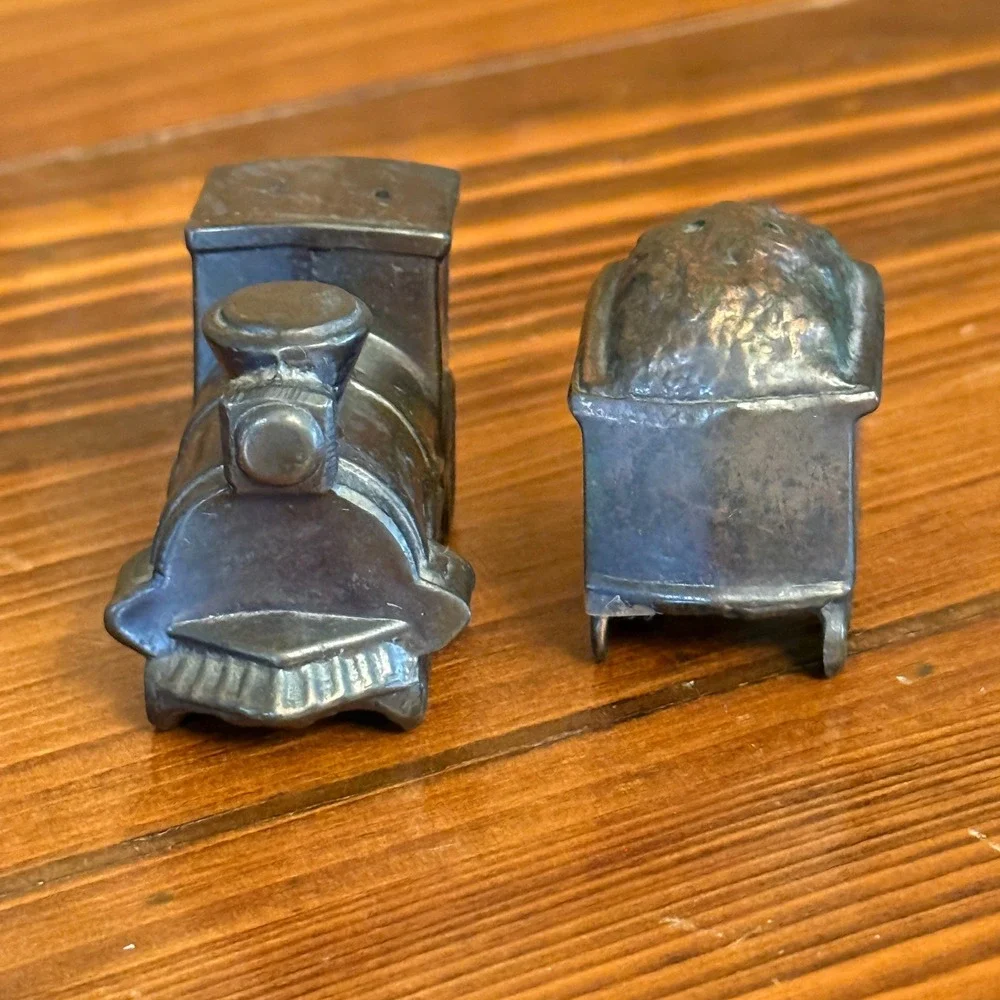 Vintage Train Salt and Pepper Shakers Metal Locomotive Tender Japan Silver Good